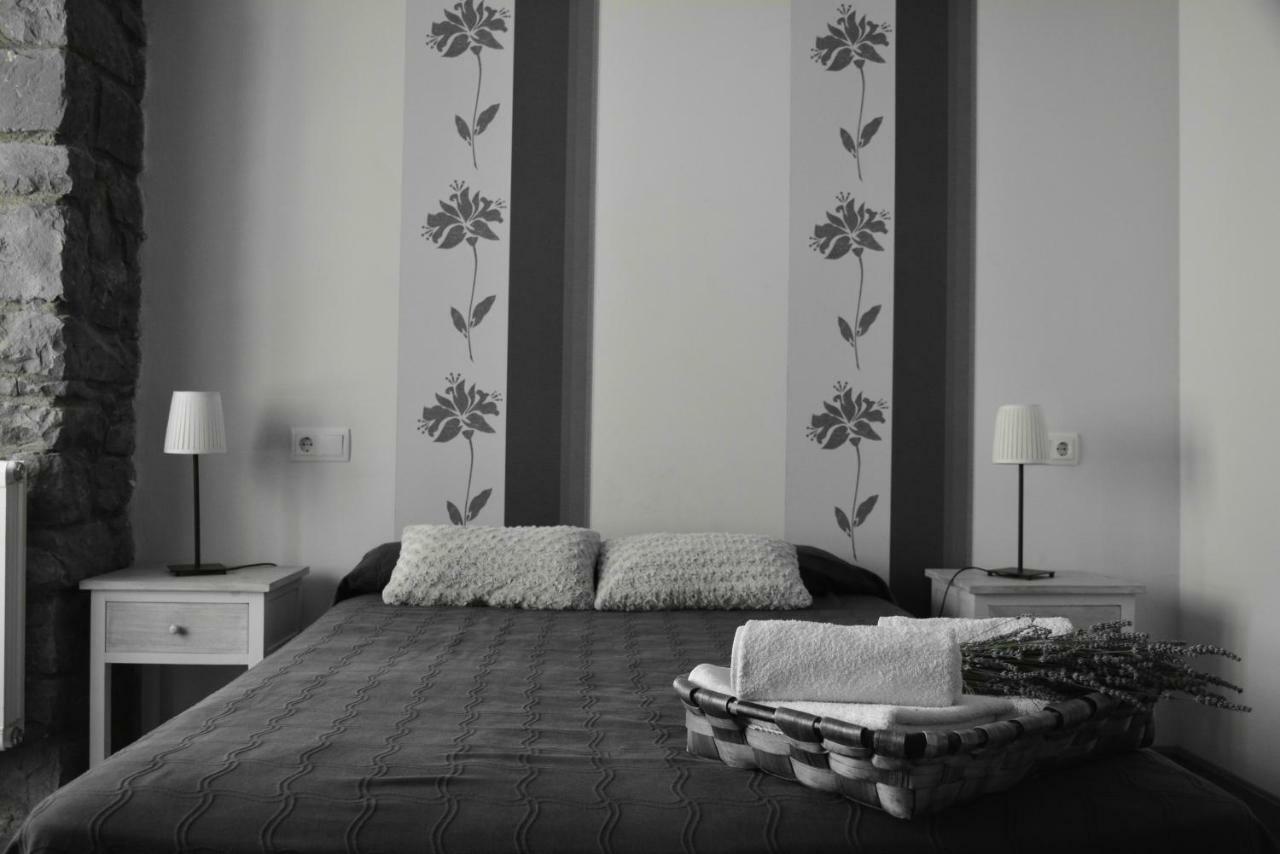 Country house Kandela Etxea *